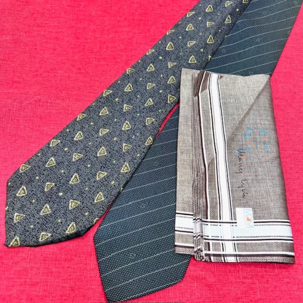2 Neckties 100% Silk:: 1 Gucci & PAOL-O ROMANO+ 1 MZM  Handkerchierf 19